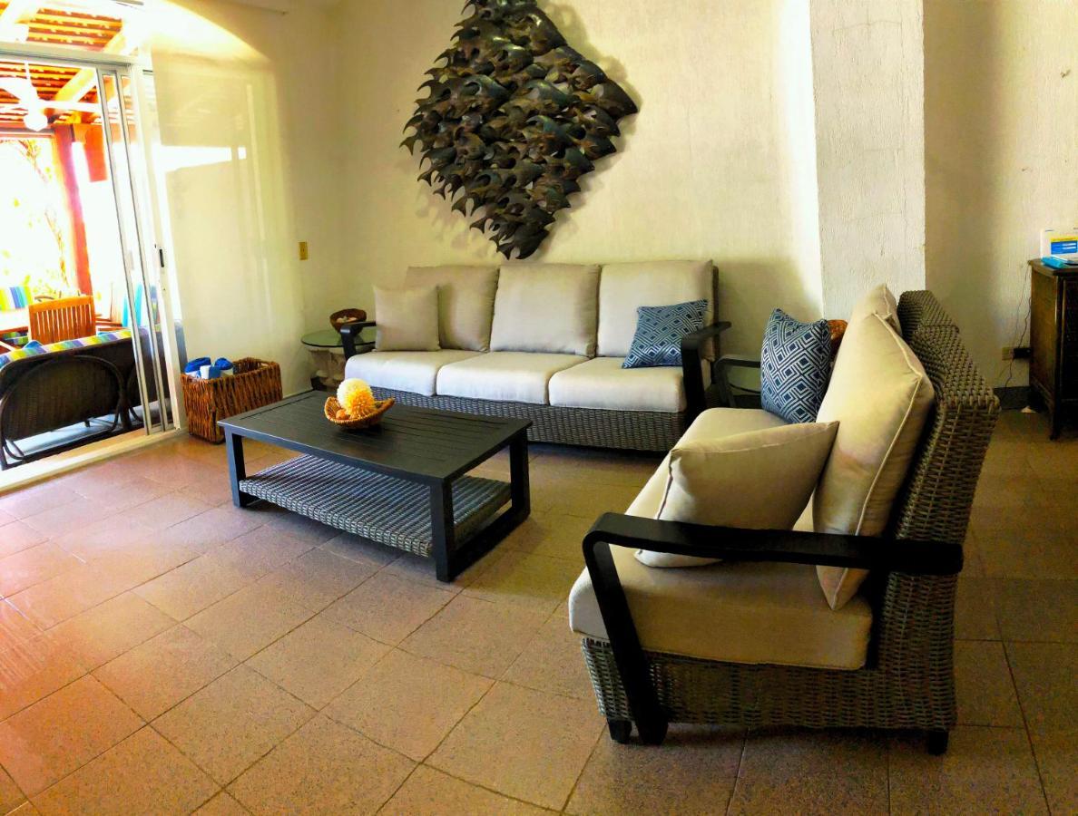 Casa Romantica De Playa Ixtapa (Guerrero) Exterior foto